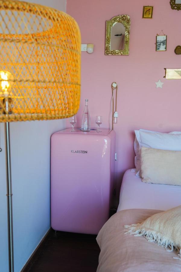 Hotel O Petit Monde Sanary-sur-Mer Esterno foto